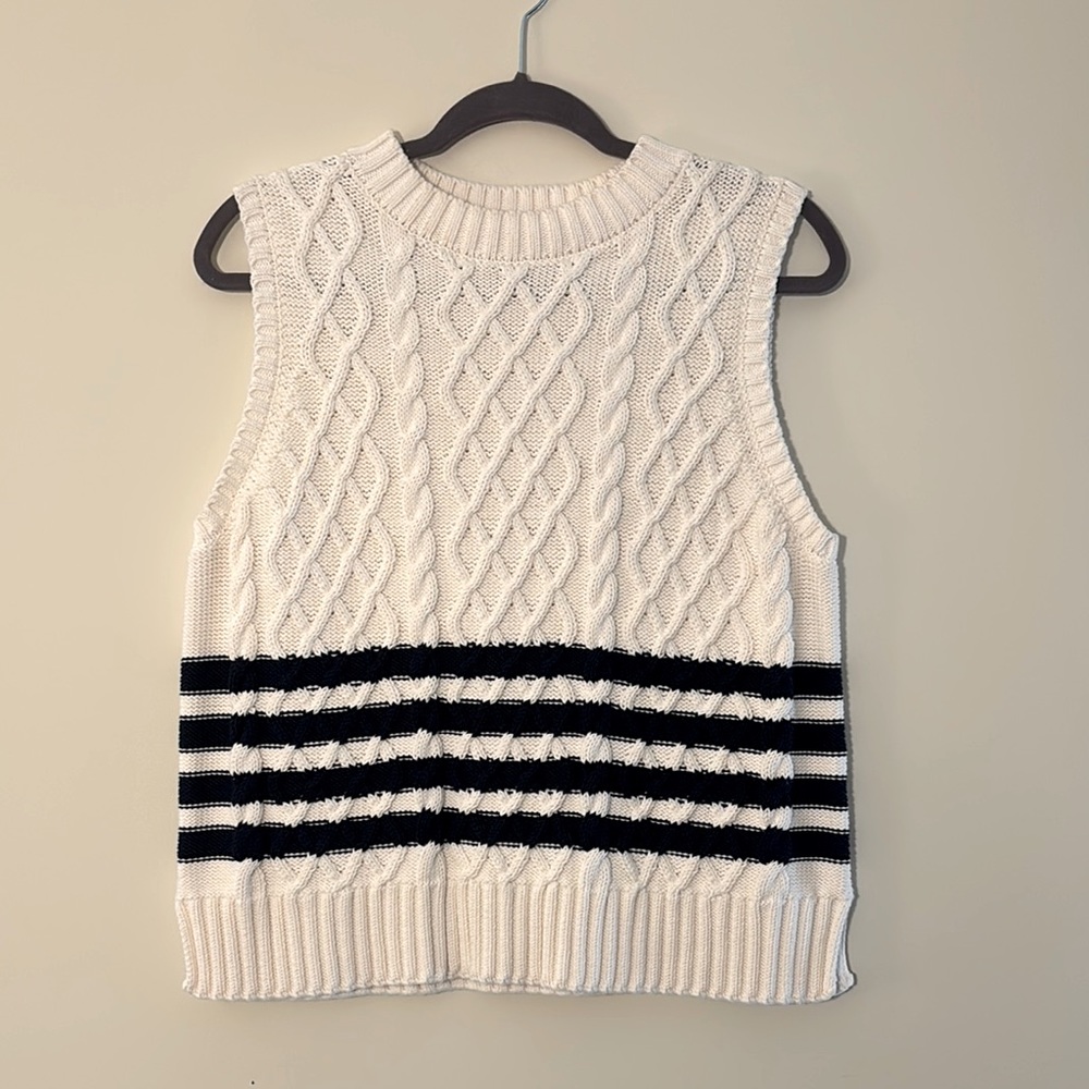 Chunky Cable Knit Sweater Vest by Caslon, NWoT, 100% Cotton, Women's Sz L